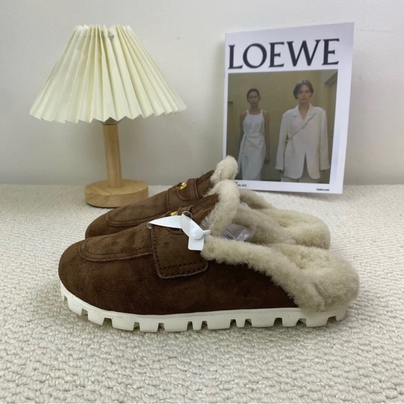 Miu Miu Brown and Cream Women's Slippers - Picture 3 of 6